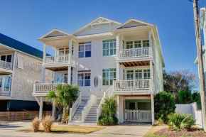 The Sea Hawk by Sea Scape Properties
